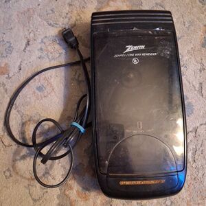 Zenith ZEN901 VHS VCR Tape Rewinder One-Way Tested Working Video Cassette